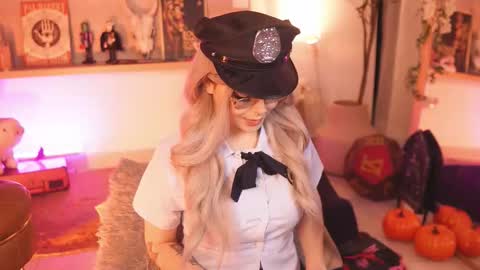 Dalia Morgan online show from 10/24/25, 11:34