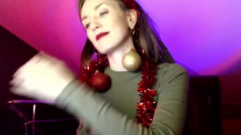 Dalia  online show from 12/19/24, 02:13