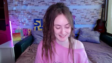 Dalia  online show from 03/29/26, 10:37