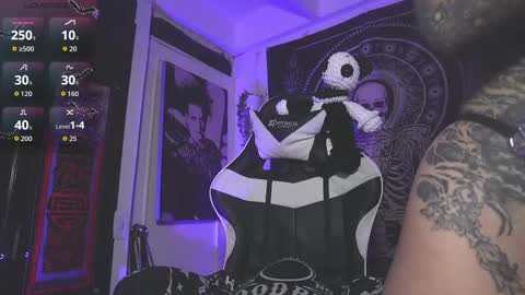 dalia_vorhees online show from 11/10/25, 01:59