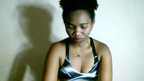 Snapshot of daliabella chatting on 11/12/25, 07:09 daliabella online show from 11/12/25, 07:09