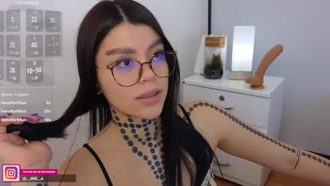 Snapshot of daliapunkt chatting on 01/18/25, 04:26 Dalia online show from 01/18/25, 04:26
