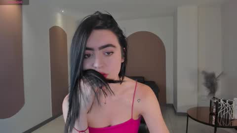 Snapshot of daliarosex chatting on 02/05/26, 08:24 Dalia Rose online show from 02/05/26, 08:24