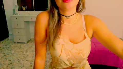 Snapshot of dalila_sexxx chatting on 06/05/26, 03:46 Dalila online show from 06/05/26, 03:46