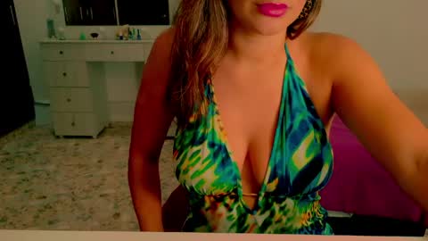 Snapshot of dalila_sexxx chatting on 06/09/26, 03:51 Dalila online show from 06/09/26, 03:51