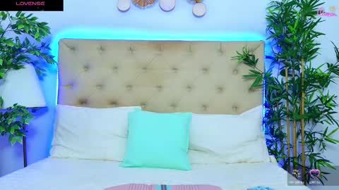 daliyaa_ online show from 03/19/26, 01:15