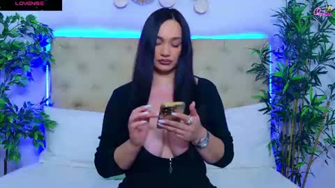 daliyaa_ online show from 07/22/26, 12:30