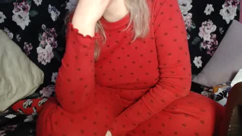 Maria online show from 01/11/25, 01:16