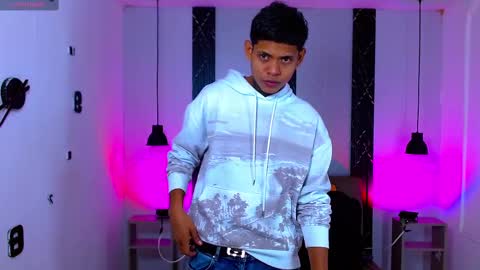 damar_felipe online show from 11/18/25, 05:01