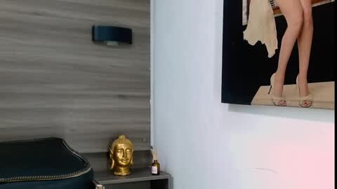 Snapshot of damara_ochoa chatting on 03/04/25, 06:04 online show from 03/04/25, 06:04