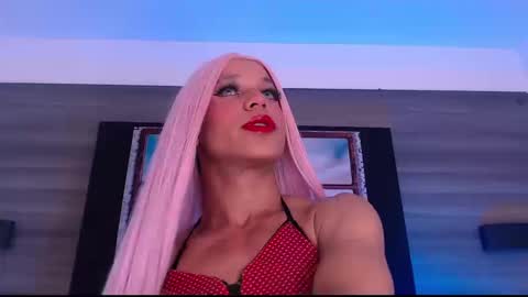 Snapshot of damara_ochoa chatting on 09/20/25, 04:13 online show from 09/20/25, 04:13