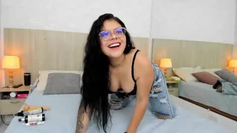 Damaris Ponce online show from 06/21/26, 03:31