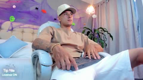 DAMIAN online show from 10/07/25, 03:20