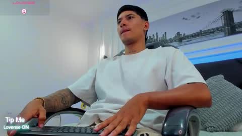 DAMIAN online show from 01/14/26, 12:22