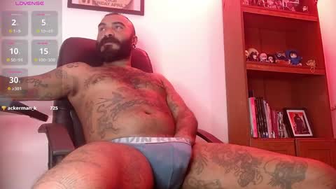Snapshot of damian_darkside_ chatting on 04/20/26, 01:41 Damian online show from 04/20/26, 01:41
