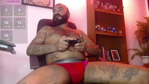 Snapshot of damian_darkside_ chatting on 04/21/26, 02:51 Damian online show from 04/21/26, 02:51