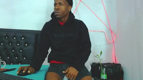 damian_hart_24cm online show from 04/04/26, 09:40