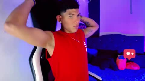 Snapshot of damian_latinxxx chatting on 01/15/25, 02:17 Damian online show from 01/15/25, 02:17