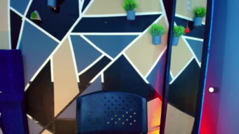 Snapshot of damian_latinxxx chatting on 02/23/25, 02:40 Damian online show from 02/23/25, 02:40