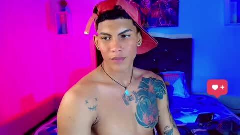 Snapshot of damian_latinxxx chatting on 03/07/25, 09:07 Damian online show from 03/07/25, 09:07