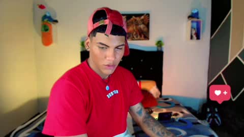 Snapshot of damian_latinxxx chatting on 03/09/25, 06:06 Damian online show from 03/09/25, 06:06