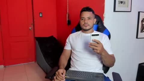 DAMIAN LUX online show from 05/10/26, 12:21