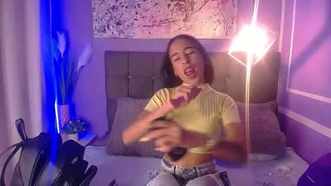 damian_n_lissa online show from 10/20/25, 01:50