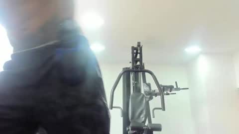 damian_shakur online show from 12/20/25, 12:23