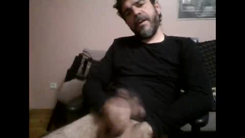 Snapshot of damianour chatting on 12/16/24, 08:16 damianour online show from 12/16/24, 08:16