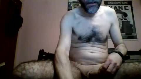 Snapshot of damianour chatting on 05/15/26, 11:12 damianour online show from 05/15/26, 11:12