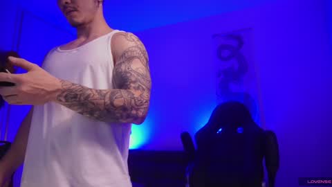 insta damn8   --------  online show from 12/04/24, 01:03