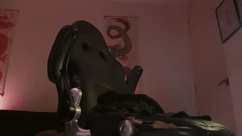 insta damn8   --------  online show from 12/14/24, 03:40