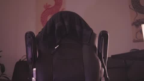 insta damn8   --------  online show from 03/12/25, 12:53