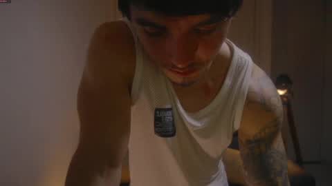 insta damn8   --------  online show from 10/05/25, 01:37