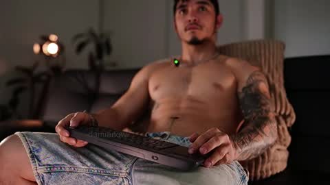 insta damn8   --------  online show from 02/08/26, 01:58