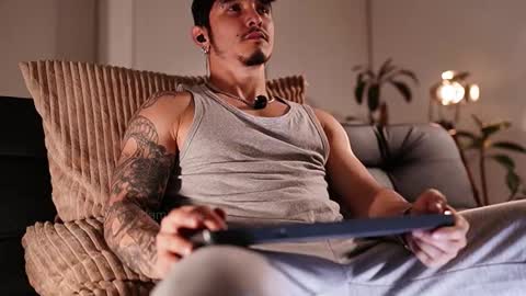 insta damn8   --------  online show from 02/10/26, 11:53