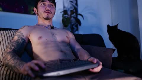 insta damn8   --------  online show from 02/26/26, 12:53