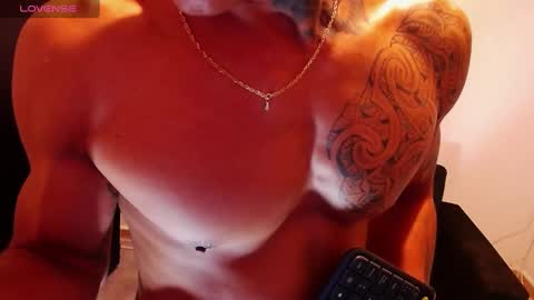 ---Taylor--- online show from 01/08/25, 02:35