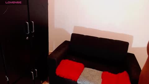 ---Taylor--- online show from 03/06/25, 03:35