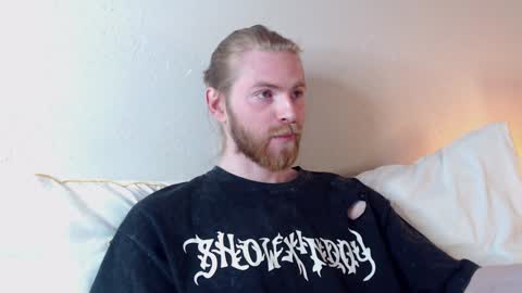 Snapshot of damien_diamond chatting on 01/05/25, 06:45 damien_diamond online show from 01/05/25, 06:45