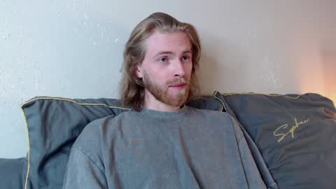 Snapshot of damien_diamond chatting on 01/25/25, 03:52 damien_diamond online show from 01/25/25, 03:52