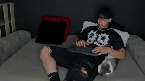 INSTAGRAM  DAMMIANMILLEROFICIAL online show from 01/11/26, 11:59