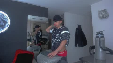 INSTAGRAM  DAMMIANMILLEROFICIAL online show from 04/07/26, 01:11