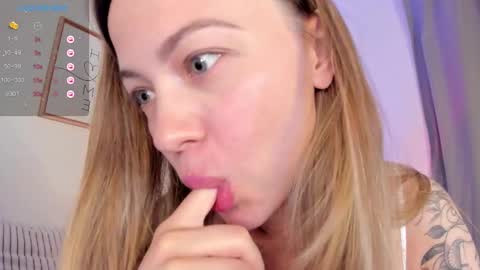  Tiana  online show from 03/10/26, 08:03