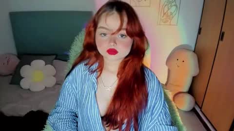 Snapshot of damn_that_booty chatting on 11/09/25, 01:15 Criss online show from 11/09/25, 01:15