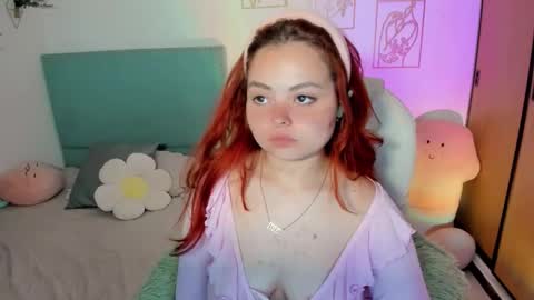 Snapshot of damn_that_booty chatting on 11/11/25, 09:20 Criss online show from 11/11/25, 09:20