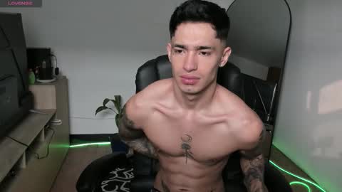 Damon online show from 12/22/25, 09:23