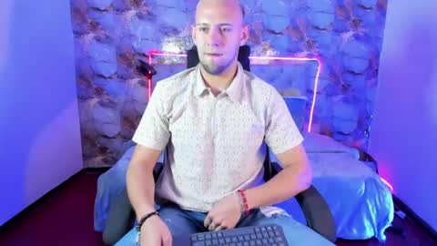Damon bakert online show from 06/16/26, 01:25
