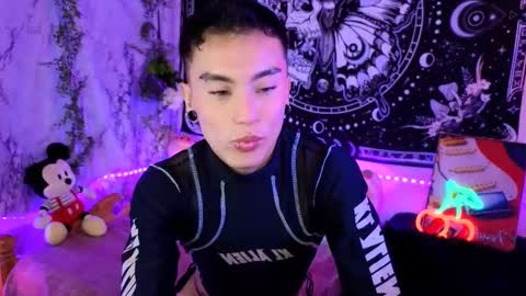 damon_clark_ online show from 03/03/25, 07:06