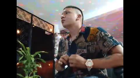 Snapshot of damyan_2003 chatting on 09/27/25, 02:38 damyan_2003 online show from 09/27/25, 02:38